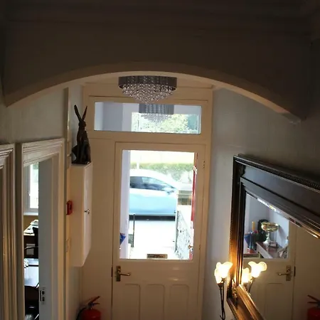 Gasthof Brantfell House